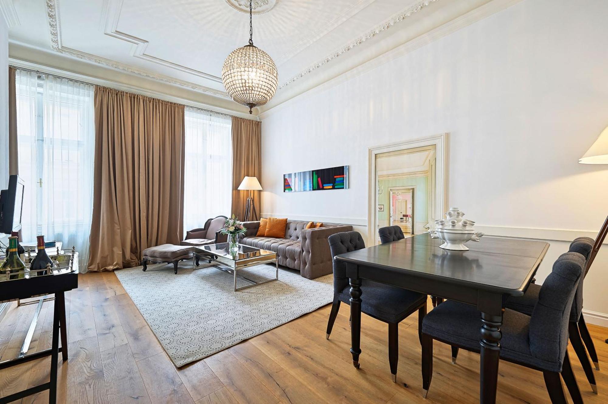 6 Apartment