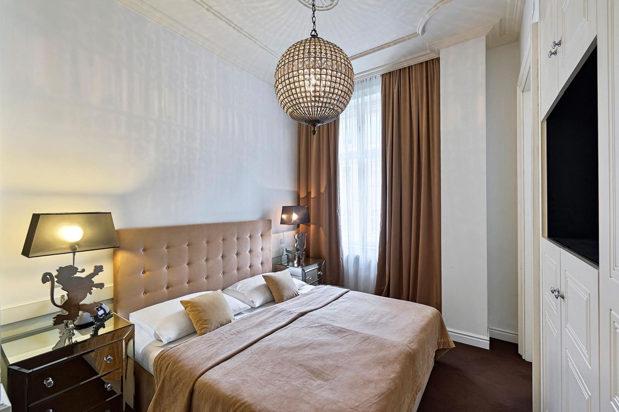 6 * Wien